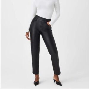 NWT Spanx Leather Like Straight Leg Pant Sz S #R3
